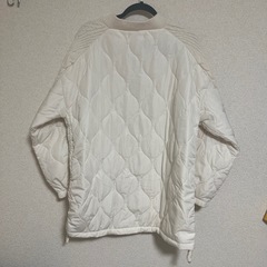 ポリーヌブロー　ニットセーター
の画像