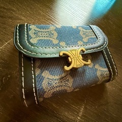 財布・カード入れ