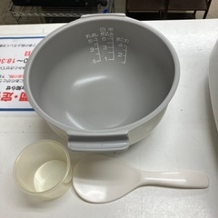 A2502-321 シャープ ジャー炊飯器 KS-F102-H 2001年製 通電確認済み 5.5合炊き キズ汚れ有りの画像