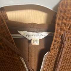 フード付き　ワンピースの画像