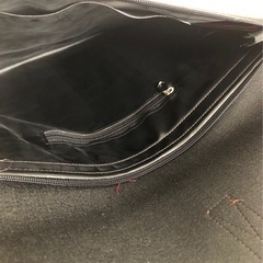 M【未使用品】レザー クラッチバッグ レッド 薄型  鞄の画像