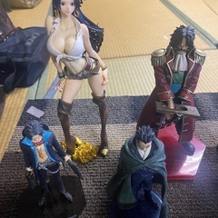 ワンピースフィギュア各種の画像