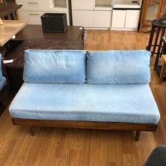 unico 2人掛けソファー　木製部キズあり　クッションシミ/ヘ...