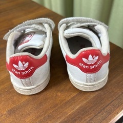 adidas スタンスミスの画像