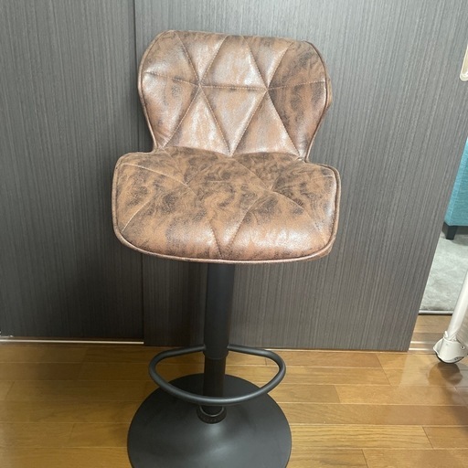 バー・カウンターチェア×2 (763) 灘の椅子《ハイチェア》の中古あげます・譲ります｜ジモティーで不用品の処分