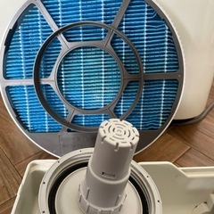SHARPプラズマクラスター　フィルター・イオン11取り替え済みです。実働の画像