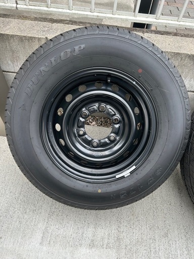 ハイエース　新車外し　タイヤ　ホイール　セット