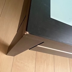 ガラステーブルの画像