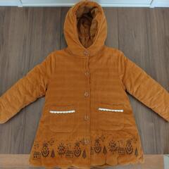 (１箇所ほつれあり)120サイズのコート