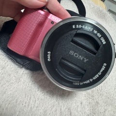 SONY α5000 ダブルズームレンズキット(ピンク／デジタル一眼)