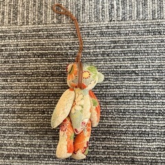テディベアストラップ 花柄　人気の画像