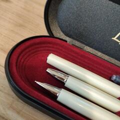 LAUDAラウダ★未使用　ボールペン　万年筆　シャープペン　定価2980の画像