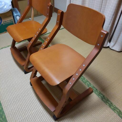 椅子 ２脚まとめて