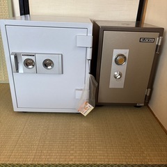 耐火金庫　シルバー色のみ