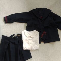 福岡市西区　和光保育園の制服(女子110)