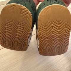 子供靴 asicsアシックスxディズニー 13.5cmの画像