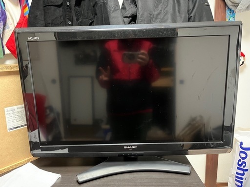シャープ AQUOS 液晶カラーテレビ 26V 送料込み テレビ