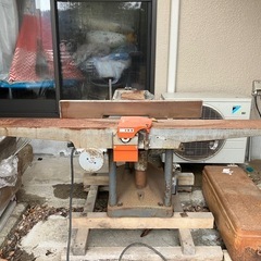 マキタ　自動カンナ　木材　製材　DIY 木工の画像