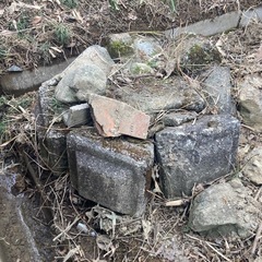 四角のブロック