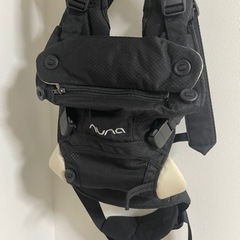 nuna（ヌナ）抱っこ紐の画像
