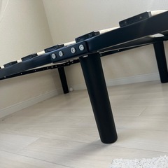 シングルベッドフレームマットレスの画像