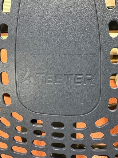TEETER 逆ぶら下がり健康器