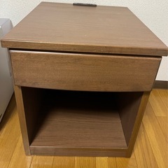 ☆ジモティー割引有☆ ﾆﾄﾘ/2枚扉ｵｰﾌﾟﾝﾎﾞｰﾄﾞ/WH (ドリーム荒牧店) 中山寺の収納家具《食器棚、キッチン収納》の中古あげます・譲ります｜ ジモティーで不用品の処分