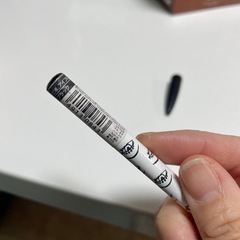 アイライナーペンシル 黒の画像