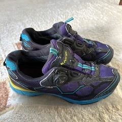 25.5BLACK YAKスニーカー の画像