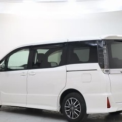 【48回払いが新登場♪今までより更にお買い求め頂き易く！】今回はトヨタ ヴォクシー 　ＺＳをご紹介！の画像