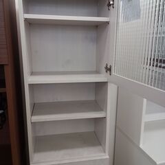 ☆ジモティ割あり☆ 食器棚ナチュラルホワイトクリーニング済YJ5321 (リユースのサカイ八街) 榎戸の収納家具《食器棚 、キッチン収納》の中古あげます・譲ります｜ジモティーで不用品の処分