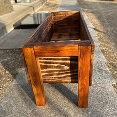 木製プランターカバーの画像
