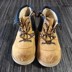 14.0 oshkosh ベビーブーツの画像