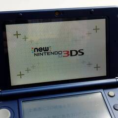 new ニンテンドー3DS LL RED-001 おまけソフト付き！の画像