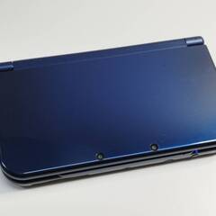 new ニンテンドー3DS LL RED-001 おまけソフト付き！の画像