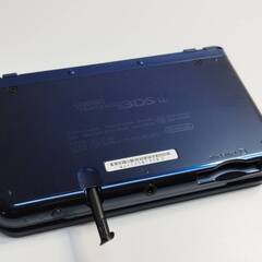 new ニンテンドー3DS LL RED-001 おまけソフト付き！の画像