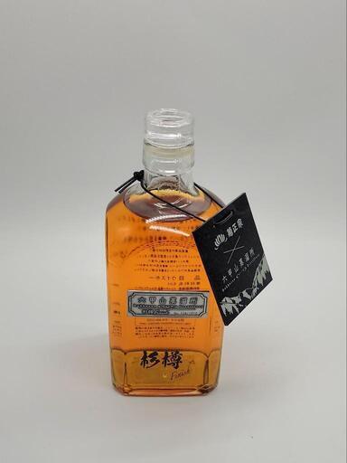 【交渉中】定価1万1000円 六甲山蒸留所\n六甲山ピュアモルトウイスキー 杉樽FINISH\n500ml 新品未開封箱無し
