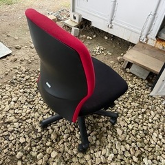 オフィスチェアの画像