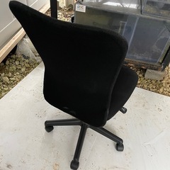 オフィスチェア　黒の画像