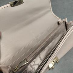 FURLA　長財布の画像