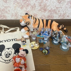 ディズニーグッズまとめてお譲りします。