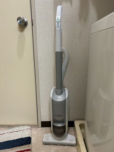 SHARPサイクロン掃除機EC-ST20美品 (あこまる) 大阪難波の生活家電《掃除機》の中古あげます・譲ります｜ジモティーで不用品の処分