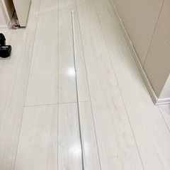 【ほぼ新品】ばね式突っ張り棒 スマートポール 約66〜120cm