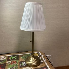 IKEA テーブルランプ　ARSTID 　