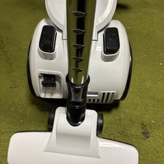 山善サイクロン掃除機の画像