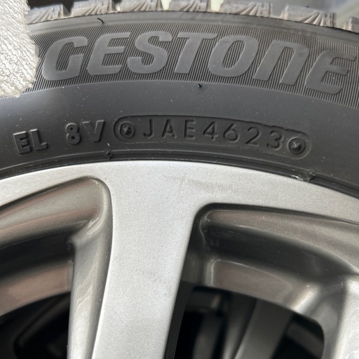BLIZZAK VRX3スタッドレスタイヤ 155/65r14