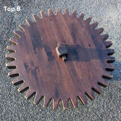 【アメリカンヴィンテージ】　回転式 歯車型 ウッドテーブル　【カフェ・アンティーク】の画像