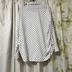 ブラウス　Mサイズの画像