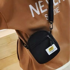 ナイロンミニショルダーバッグの画像