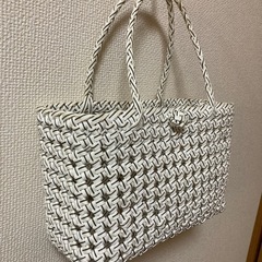 クラフトバンドで製作ししたトートバッグの画像